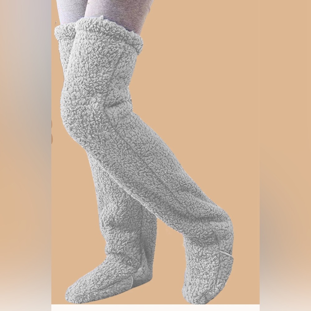 Navy pair of Snuggs Cozy Socks